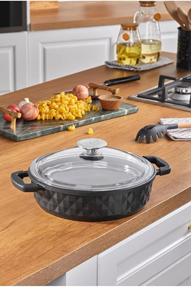 Bella Cam Kapak Döküm Basık Tencere 24 Cm Siyah